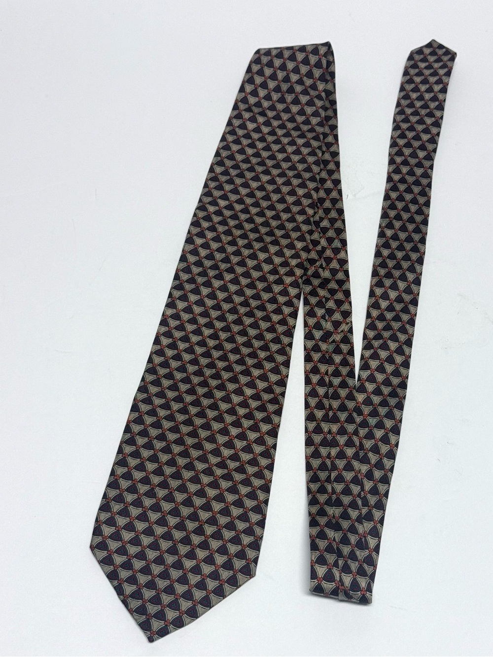 Christian Dior Silk Navy Burgundy Geometric Foulard Pattern Luxury Necktie